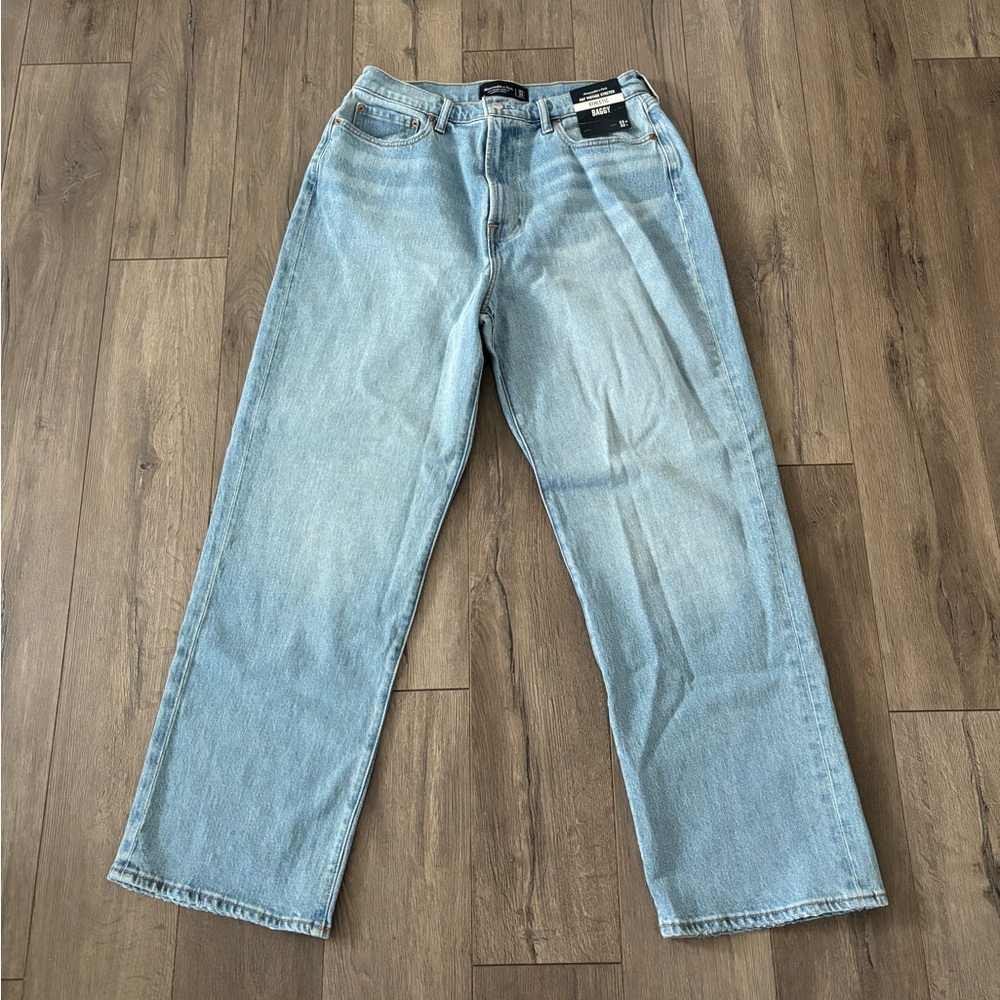 Abercrombie & Fitch athletic baggy Jeans - Picture 3 of 7